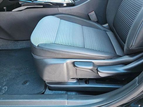 New 2026 Chevrolet Trax LT w/ LT Convenience Package image 4