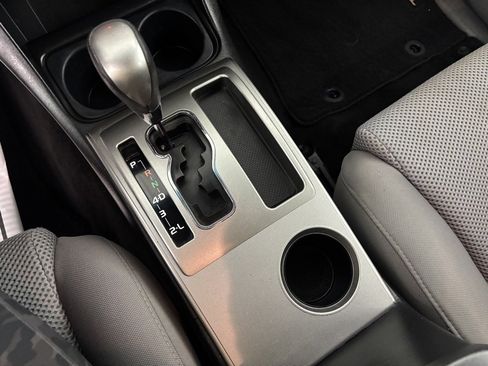 Used 2014 Toyota Tacoma 4x4 Double Cab image 28