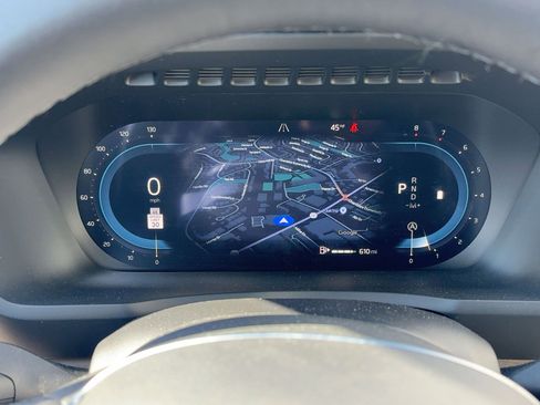 Certified 2025 Volvo XC90 B5 Plus image 19