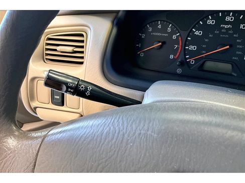 Used 1998 Honda Accord LX image 16