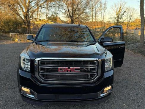 Used 2016 GMC Yukon SLT w/ Open Road Package image 2