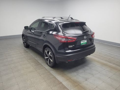 Used 2020 Nissan Rogue Sport SL FWD image 3