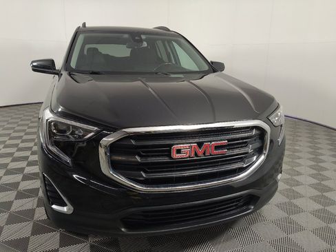 Used 2021 GMC Terrain SLE w/ Driver Convenience Package FWD image 14
