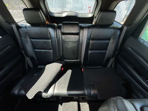 Used 2019 Jeep Grand Cherokee Limited AWD/4WD image 23