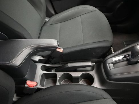 Used 2024 Nissan Kicks S FWD image 27