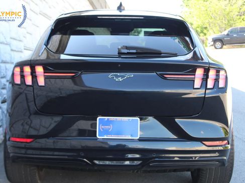 Used 2021 Ford Mustang Mach-E Premium image 8