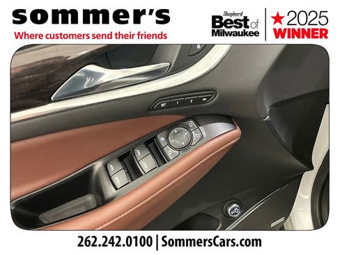 Used 2018 Buick Enclave Avenir w/ Avenir Technology Package image 11