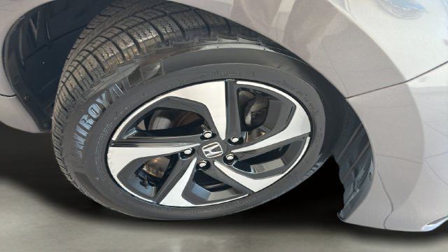 Used 2021 Honda Insight EX image 18
