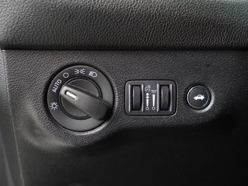 Used 2023 Dodge Challenger GT w/ Blacktop Package image 13