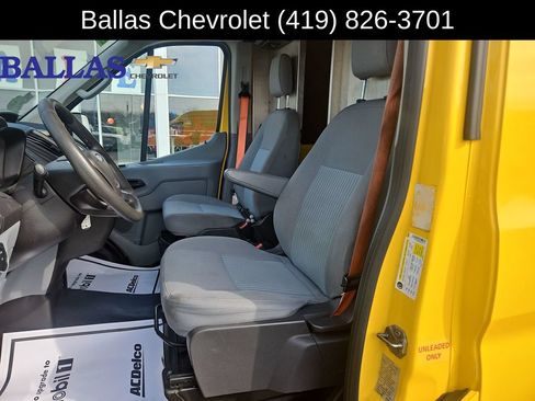 Used 2019 Ford Transit 250 148 High Roof Extended RWD image 20