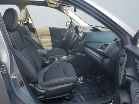 Used 2021 Subaru Forester Premium AWD/4WD image 15