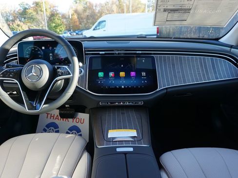 Used 2026 Mercedes-Benz E 350 Sedan image 17