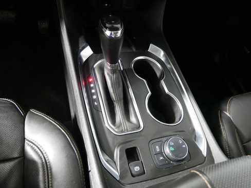 Used 2019 Chevrolet Traverse Premier image 24