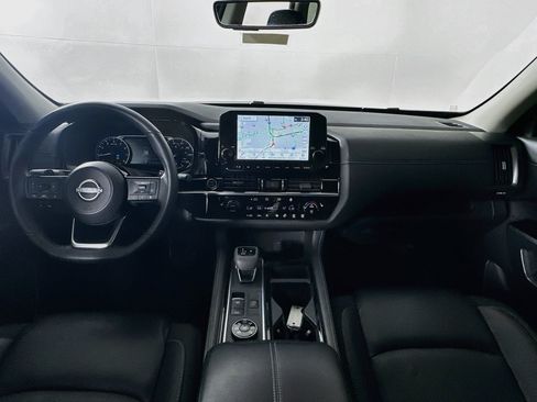 Used 2023 Nissan Pathfinder SL AWD/4WD image 28
