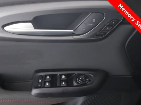 Used 2025 Dodge Hornet R/T image 19