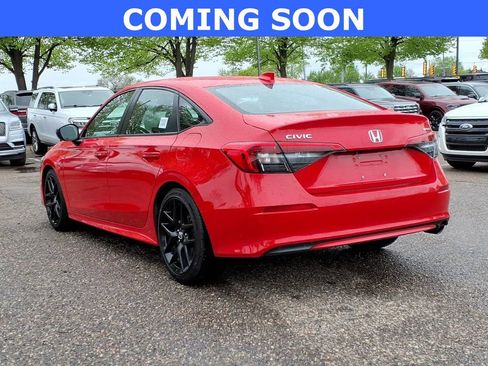 Used 2023 Honda Civic Sport image 3