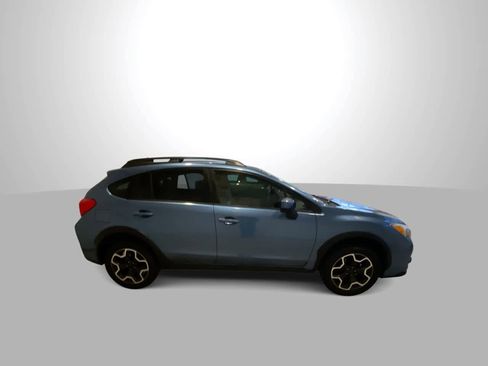 Used 2015 Subaru Crosstrek 2.0i Premium image 9