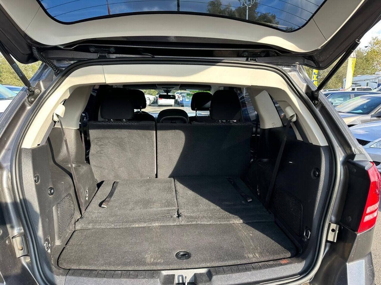 Used 2015 Dodge Journey American Value Package w/ Flexible Seating Group FWD image 18