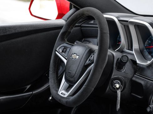 Used 2015 Chevrolet Camaro SS w/ SS Performance Package RWD image 20