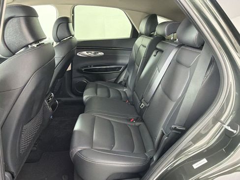 Used 2025 Genesis GV70 2.5T AWD/4WD image 15