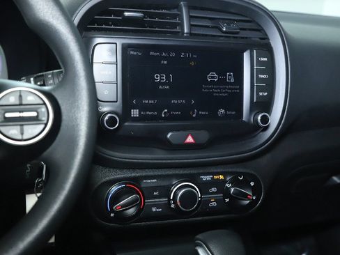 Used 2023 Kia Soul LX FWD image 24