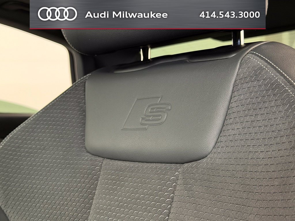 Used 2022 Audi A4 2.0T Premium Plus w/ Premium Plus Package AWD/4WD image 22