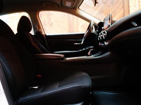 Certified 2023 Nissan Sentra SV w/ All-Weather Package FWD image 46