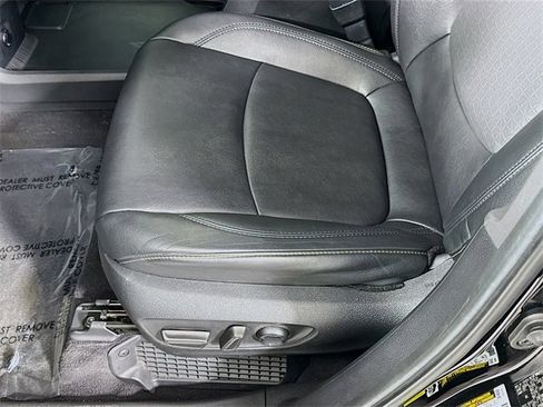 Certified 2024 Toyota Sienna XLE Woodland Edition image 19