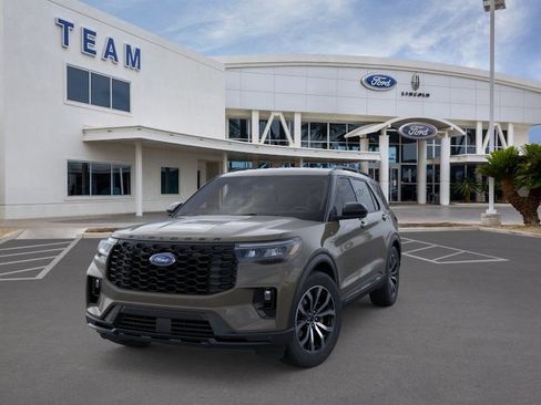New 2026 Ford Explorer ST-Line RWD image 2