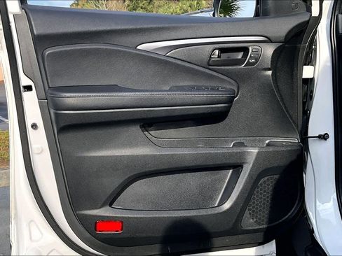 Used 2023 Honda Passport EX-L image 22