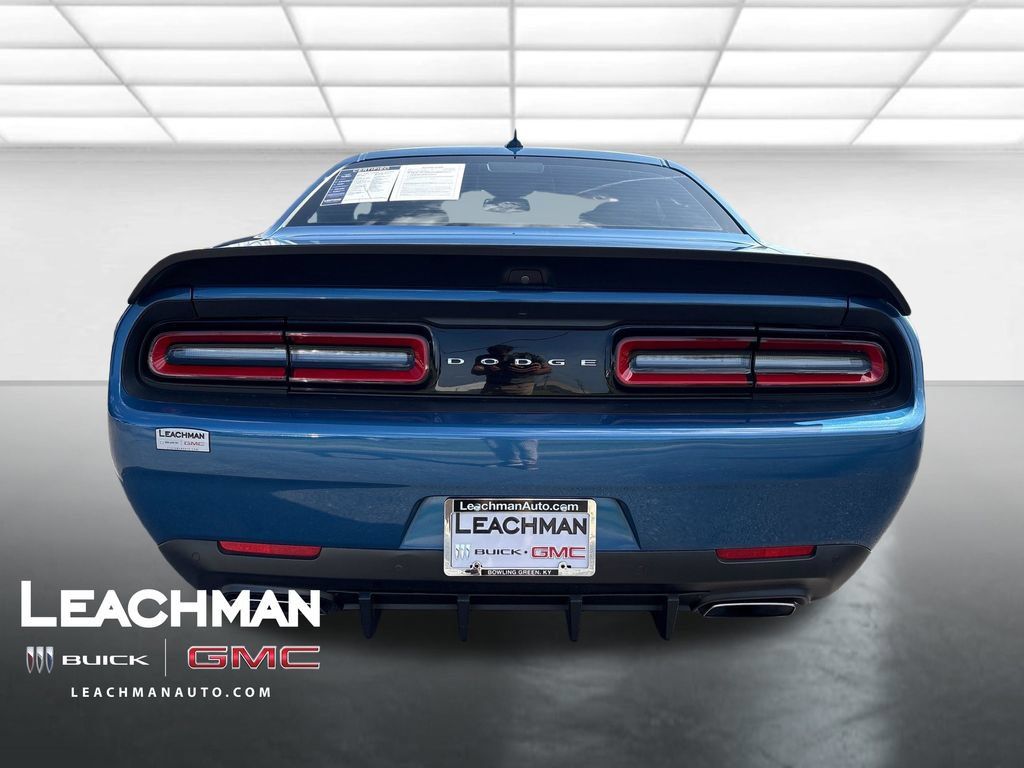 Used 2021 Dodge Challenger R/T Scat Pack RWD image 5