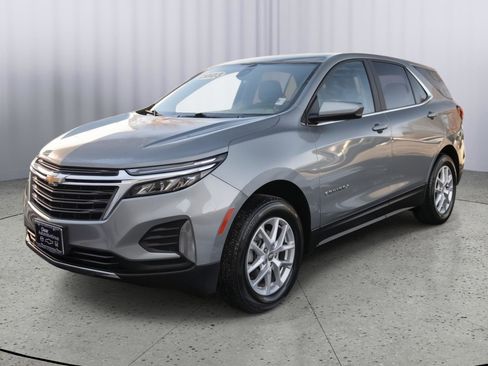 Used 2023 Chevrolet Equinox LT image 18