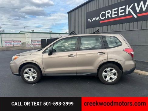 Used 2015 Subaru Forester 2.5i image 3
