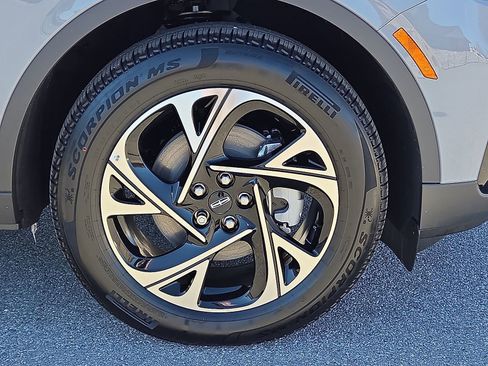 New 2026 Lincoln Nautilus Premier w/ Equipment Group 102A image 7