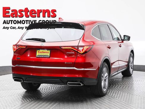 Used 2022 Acura MDX SH-AWD image 5