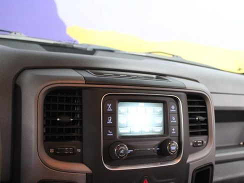Used 2018 RAM 1500 Express w/ Express Value Package AWD/4WD image 18