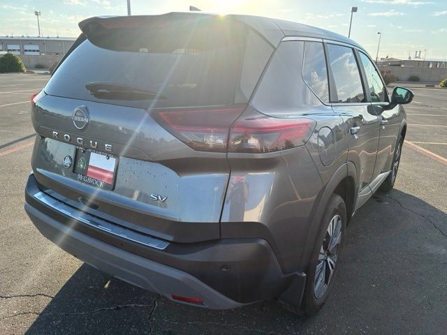 Certified 2022 Nissan Rogue SV FWD image 6
