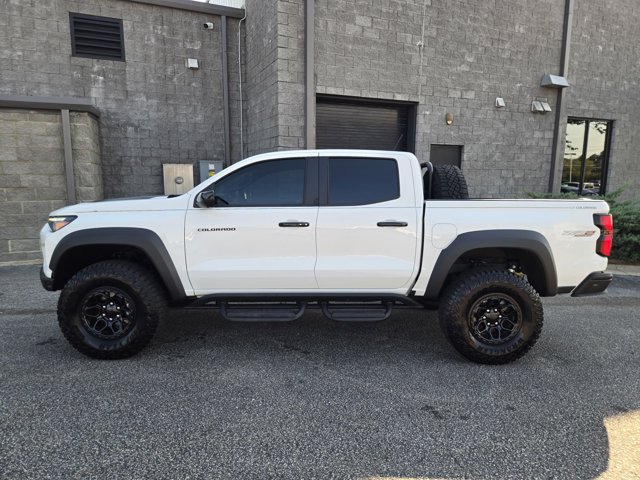Used 2025 Chevrolet Colorado ZR2 w/ ZR2 Bison Edition AWD/4WD image 10