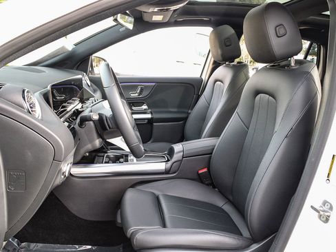 Certified 2025 Mercedes-Benz GLA 250 4MATIC image 20