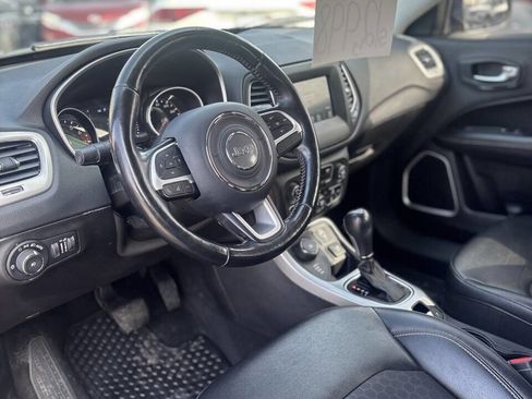 Used 2020 Jeep Compass Latitude w/ Cold Weather Group image 11