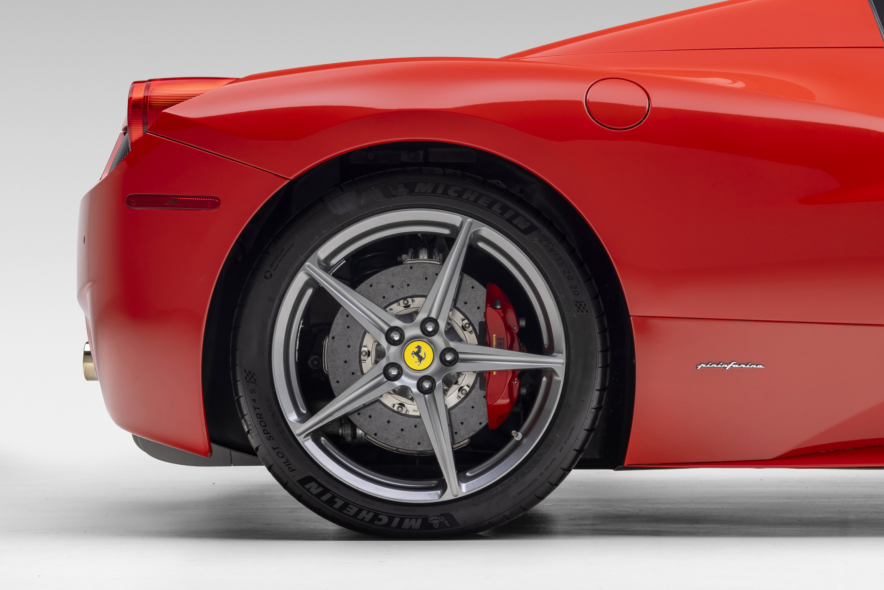 Certified 2013 Ferrari 458 Spider RWD image 19