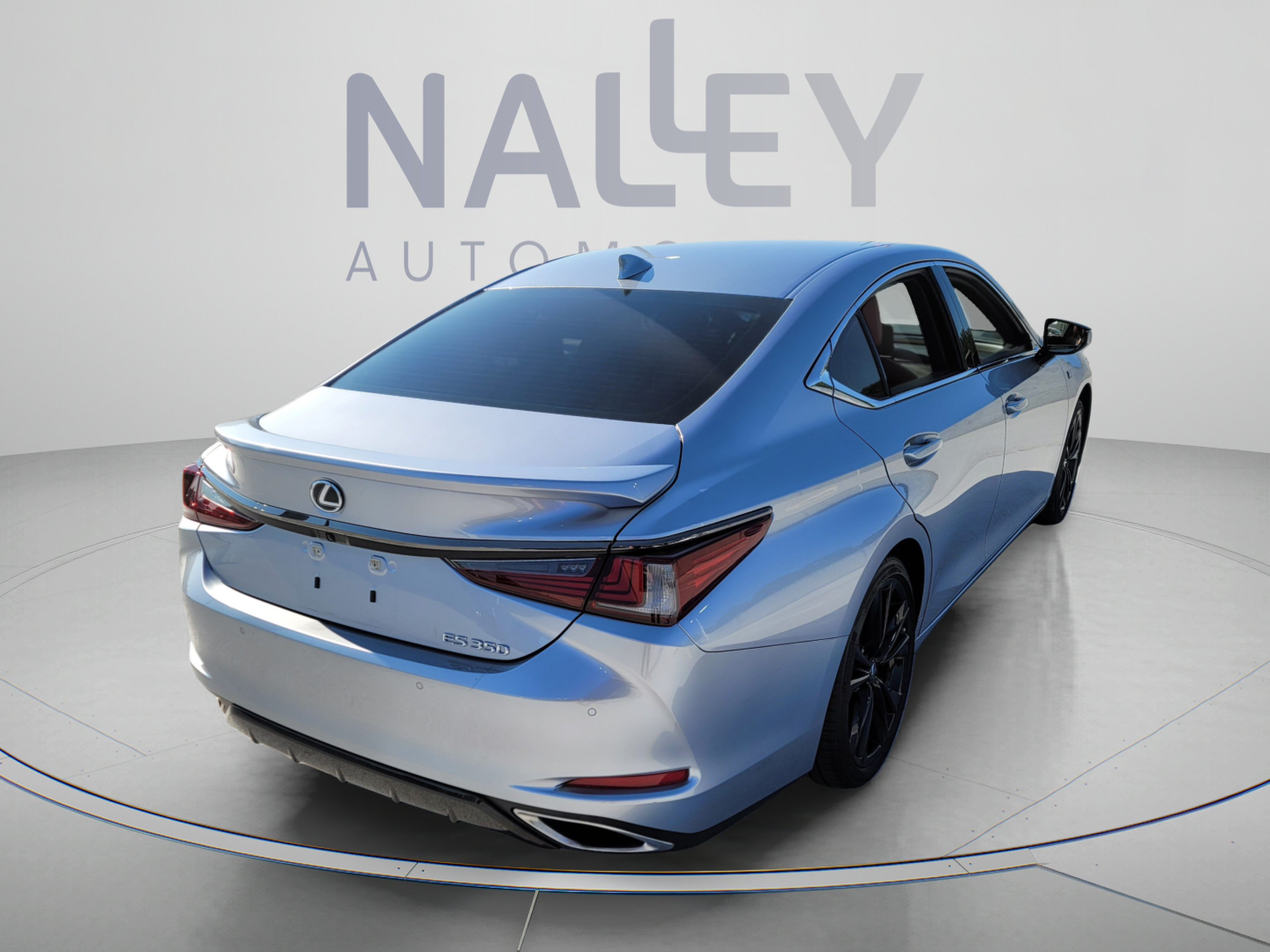 Used 2025 Lexus ES 350 F Sport w/ Accessory Package (Z2) FWD image 5