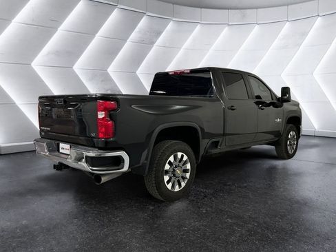 Used 2025 Chevrolet Silverado 2500 LT w/ Texas Edition AWD/4WD image 4
