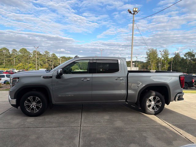 Used 2025 GMC Sierra 1500 SLT RWD image 4