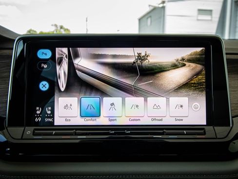 New 2026 Volkswagen Atlas SEL Premium R-Line AWD/4WD image 50