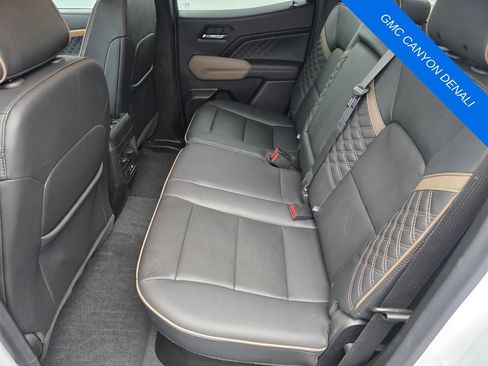 Used 2023 GMC Canyon Denali AWD/4WD image 13