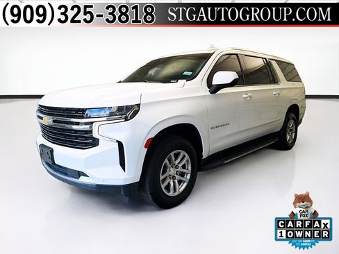 Used 2022 Chevrolet Suburban LT RWD image 1