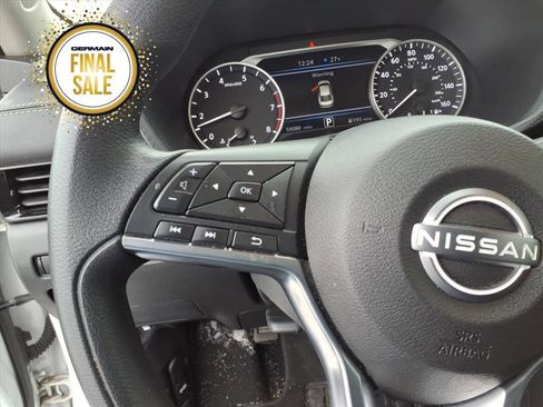 Used 2024 Nissan Sentra SV image 15