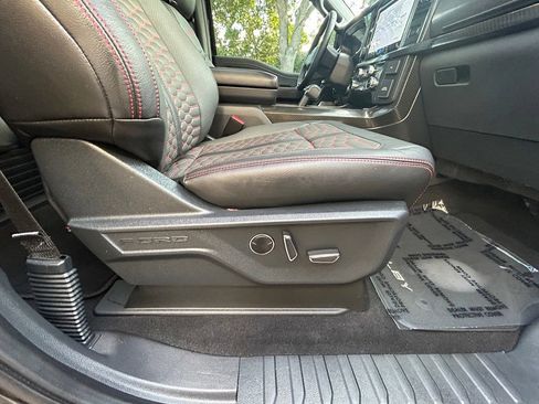 Used 2025 Ford F150 Lariat w/ Equipment Group 502A High AWD/4WD image 29