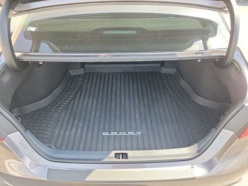 Used 2024 Toyota Camry SE w/ Blackout Package (TMS) image 9